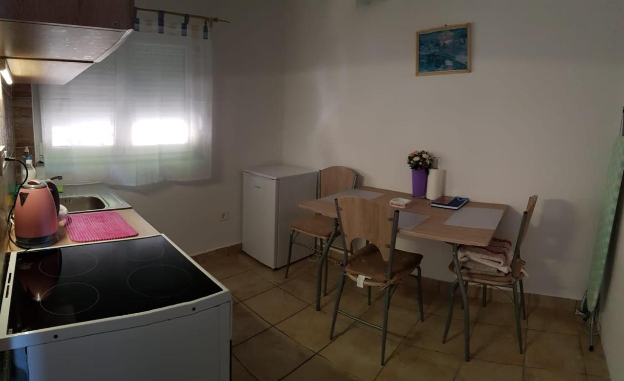 Mip Apartment Tisno
